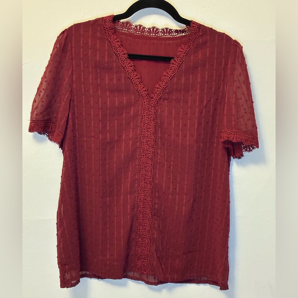 Women’s Lace Trim V-Neck Top - Burgundy Medium